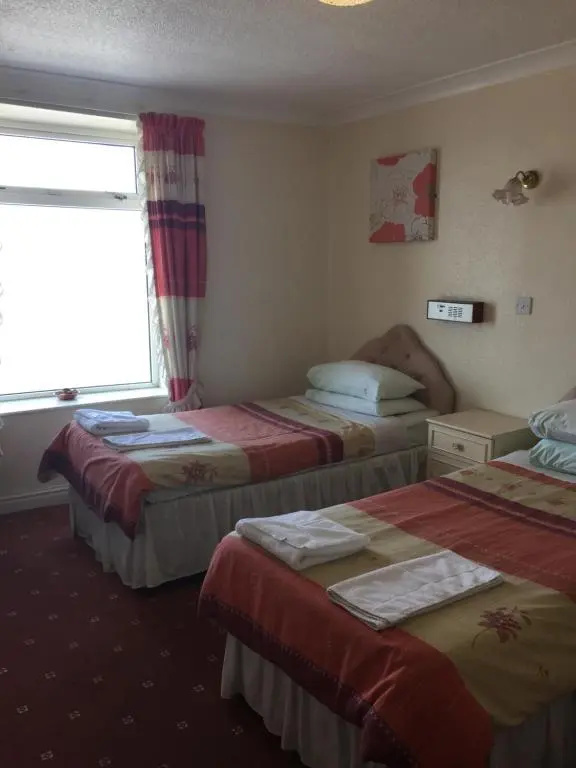 Standard Double room (twin beds)