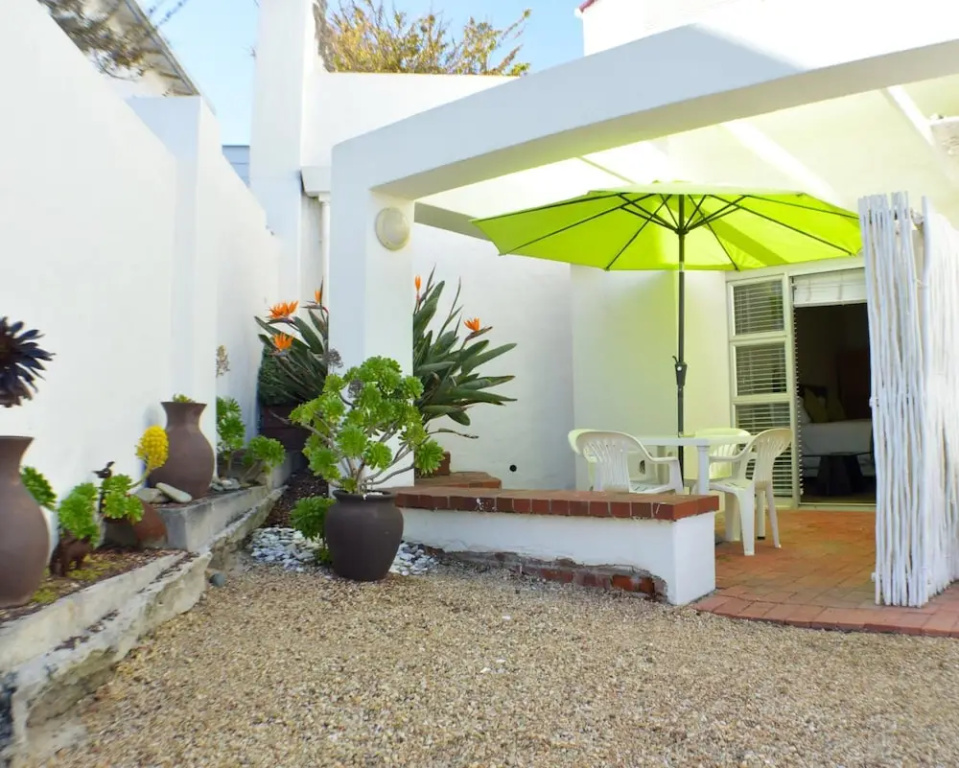 Small Bay Guest House