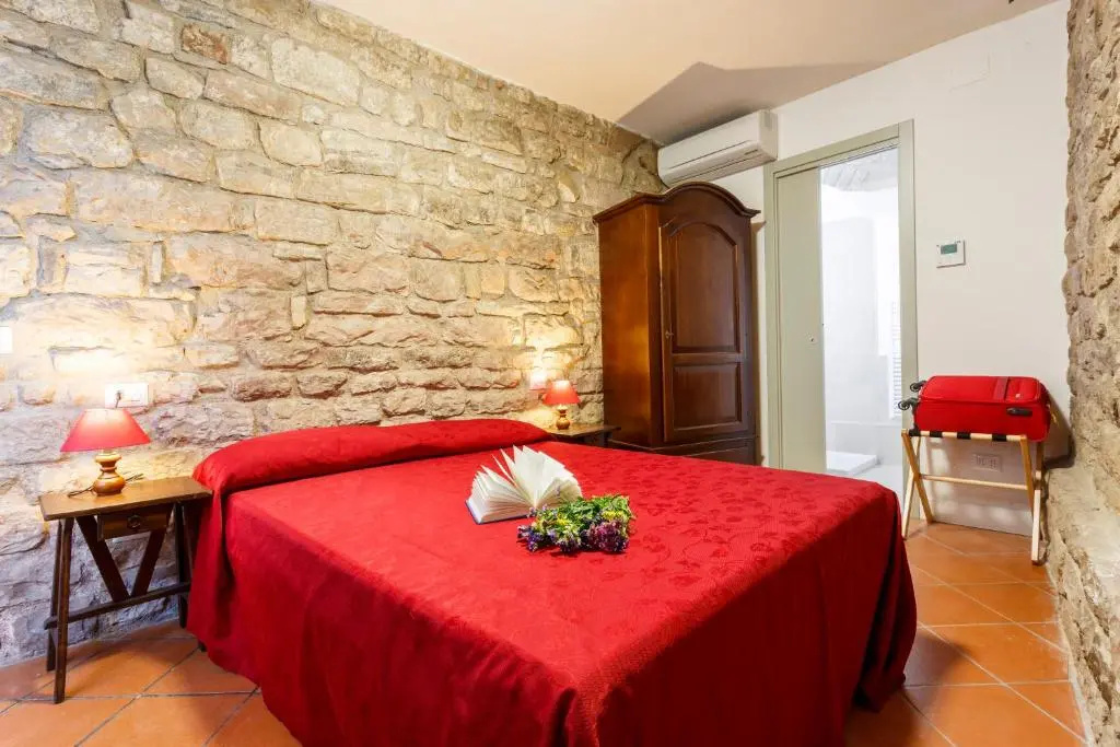 Economy Double room (full double bed)