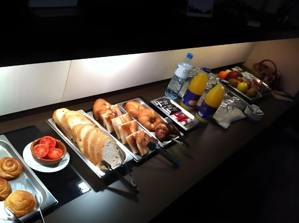 Hotel photo 12