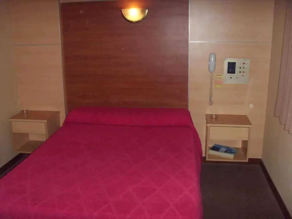 Hotel Embajador - Chambres