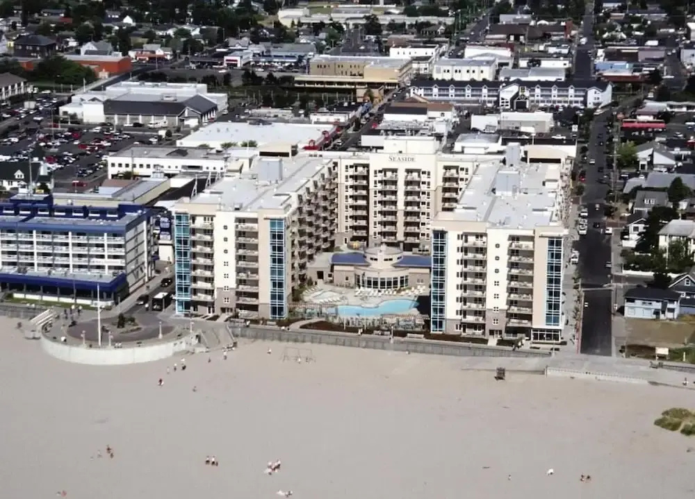 Luxury Vacation Condos at Seaside Oceanfront Resort