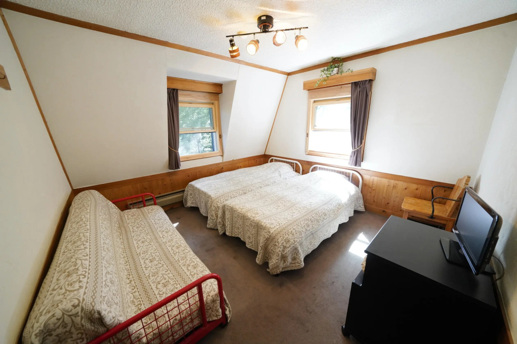 Standard Double room (twin beds)