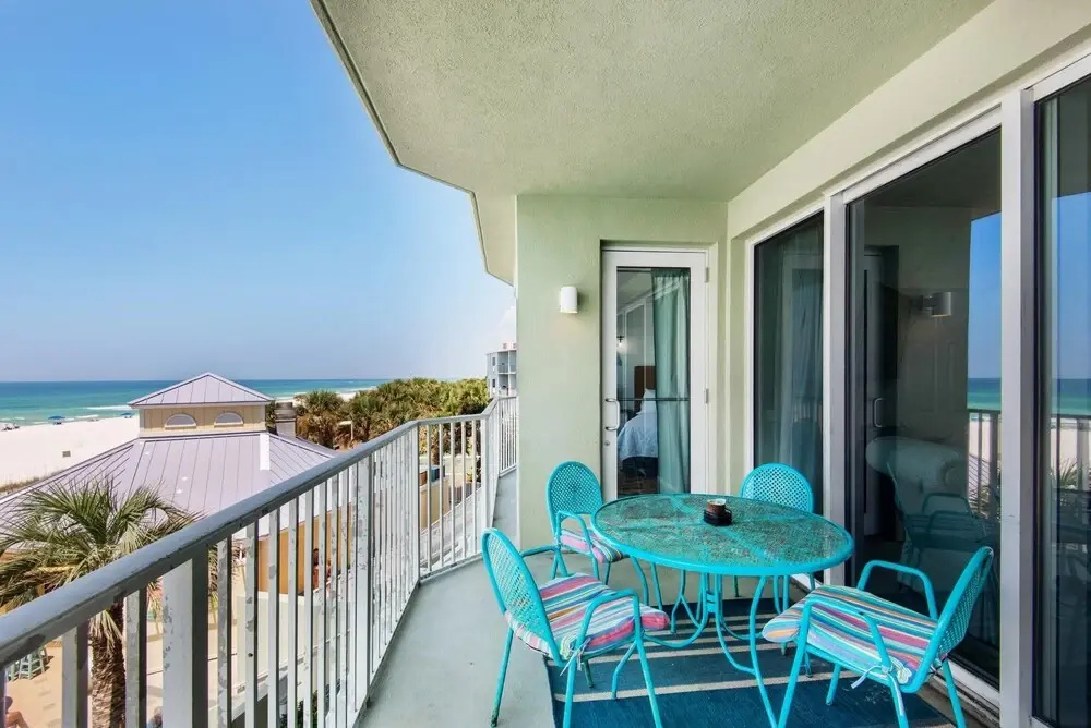 Boardwalk 209
