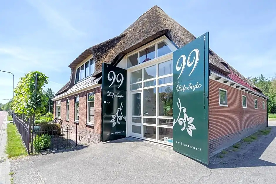 99 Lifestyle Suite