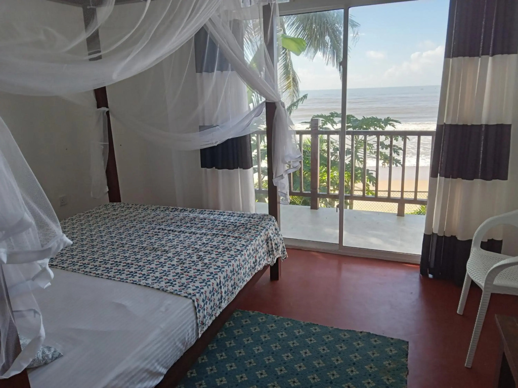 Himana Beach Rest