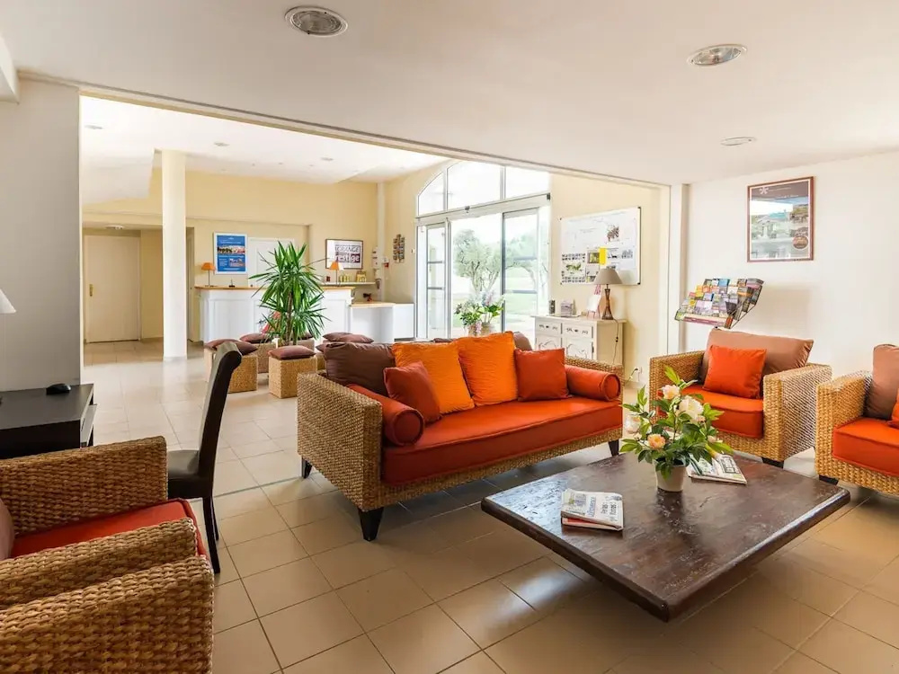 Voir la photo 2 — Apartment in Provencal Style in a Beautiful Landscape
