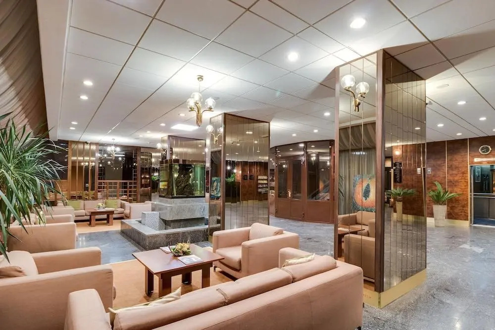 Premier Hotel Lybid - Général