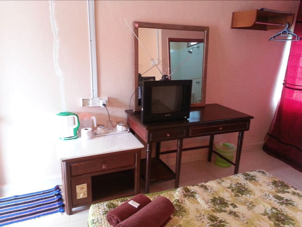 Mnr Motel