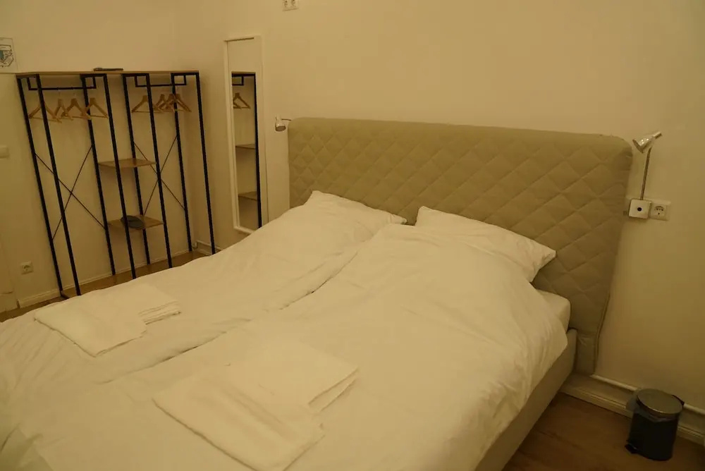 Comfort room