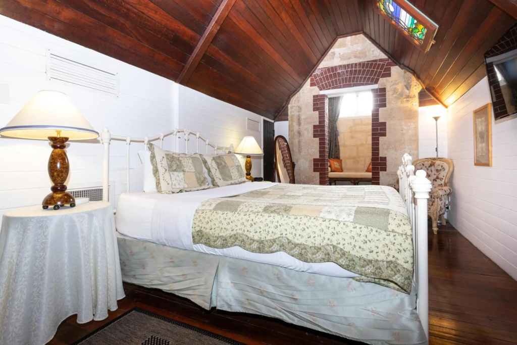 Fremantle Bed and Breakfast — 3