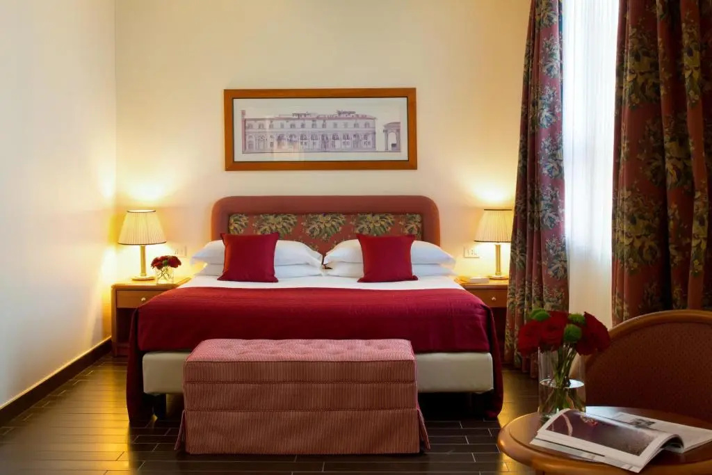Executive Double room (full double bed)