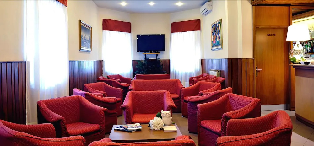 Hotel photo 16