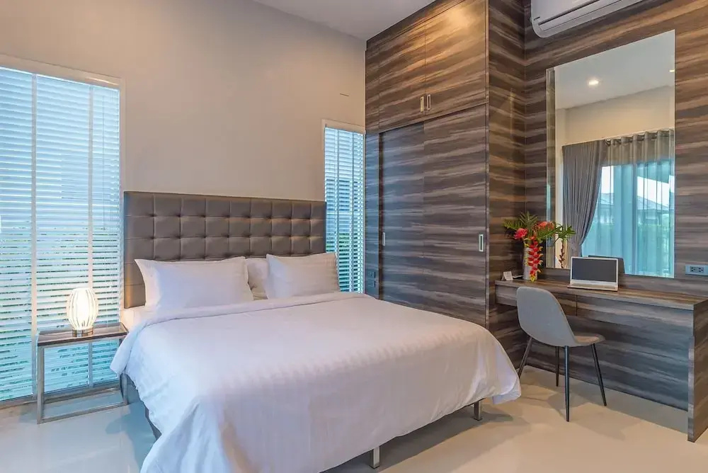 3 Bedrooms Villa with balcony
