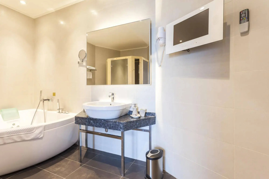 Hotel photo 10