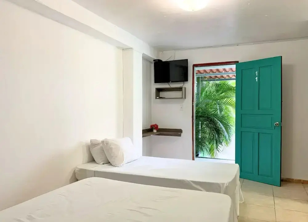 Hotel Pacific Coast - Chambres