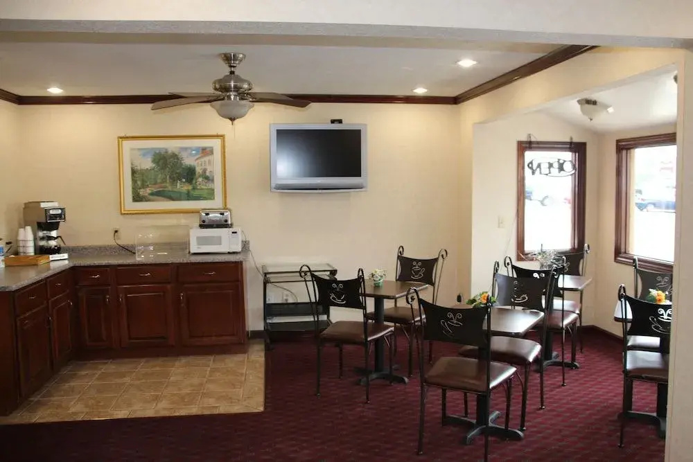 Hotel photo 12