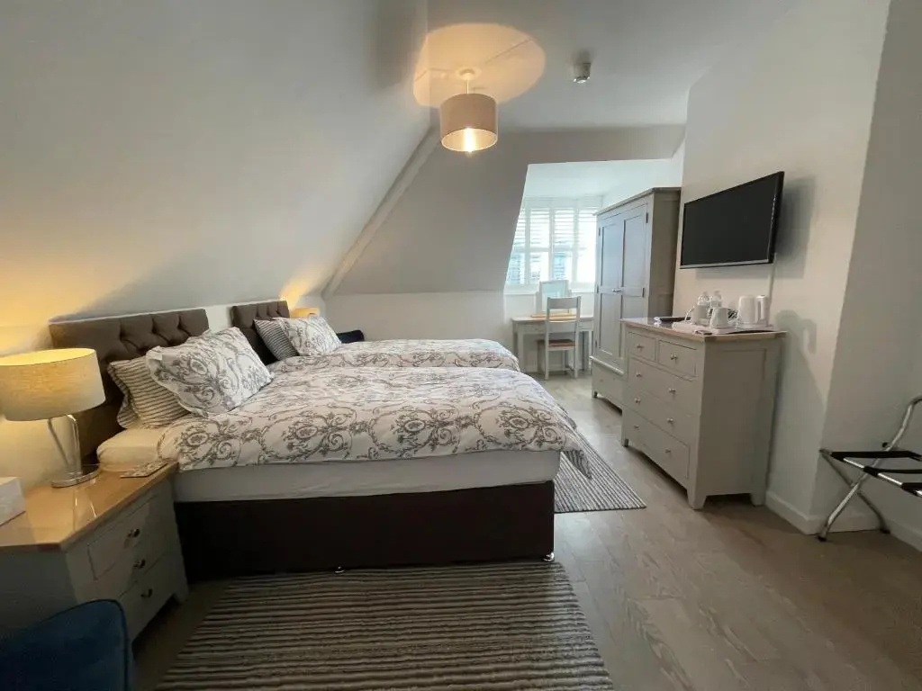 Deluxe Double room (twin beds)