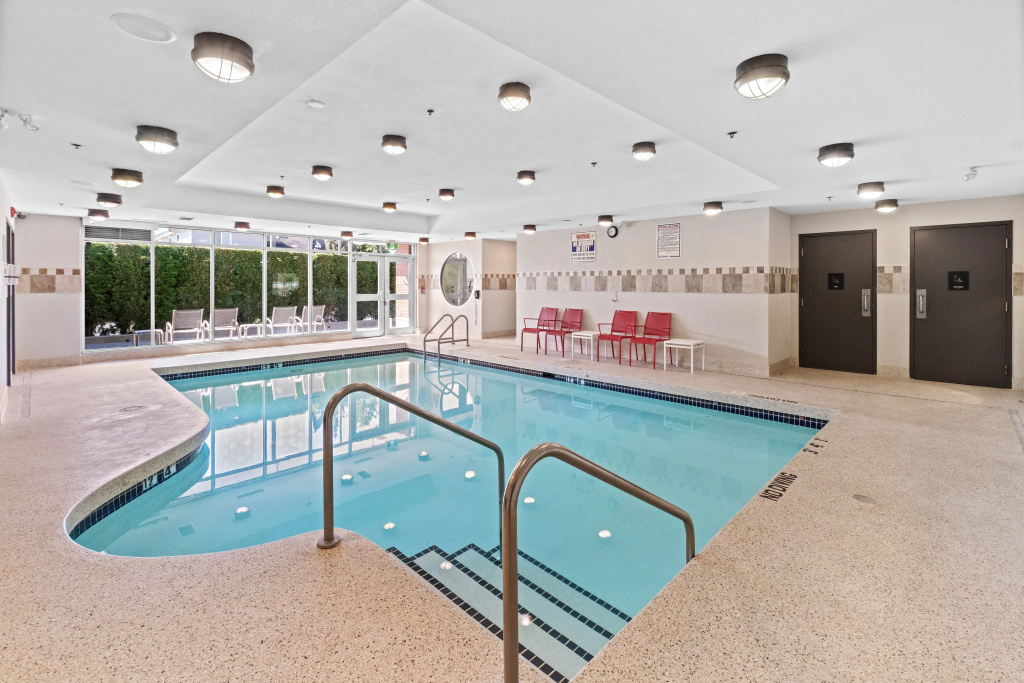 Holiday Inn Hotel & Suites Surrey East Cloverdale by IHG - Général
