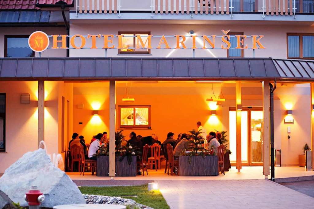 Hotel Marinsek by null