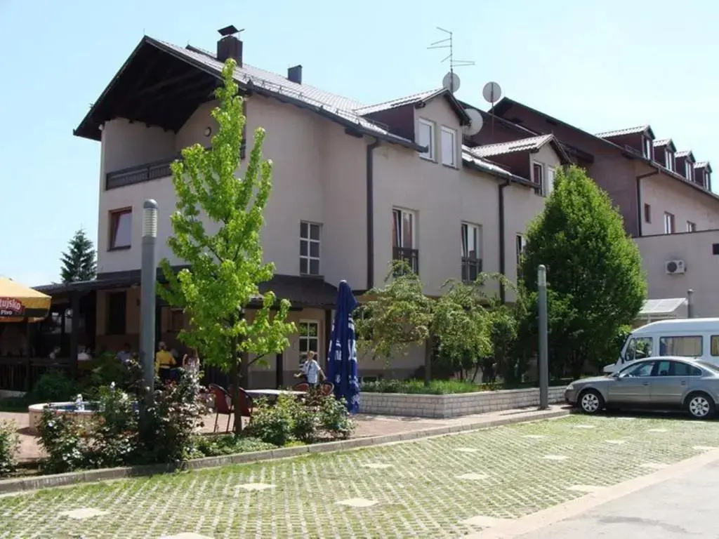 Hotel photo 21