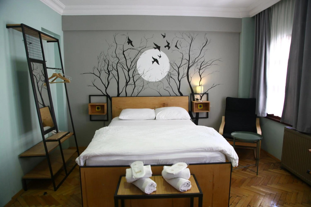 Yolohostel — 2