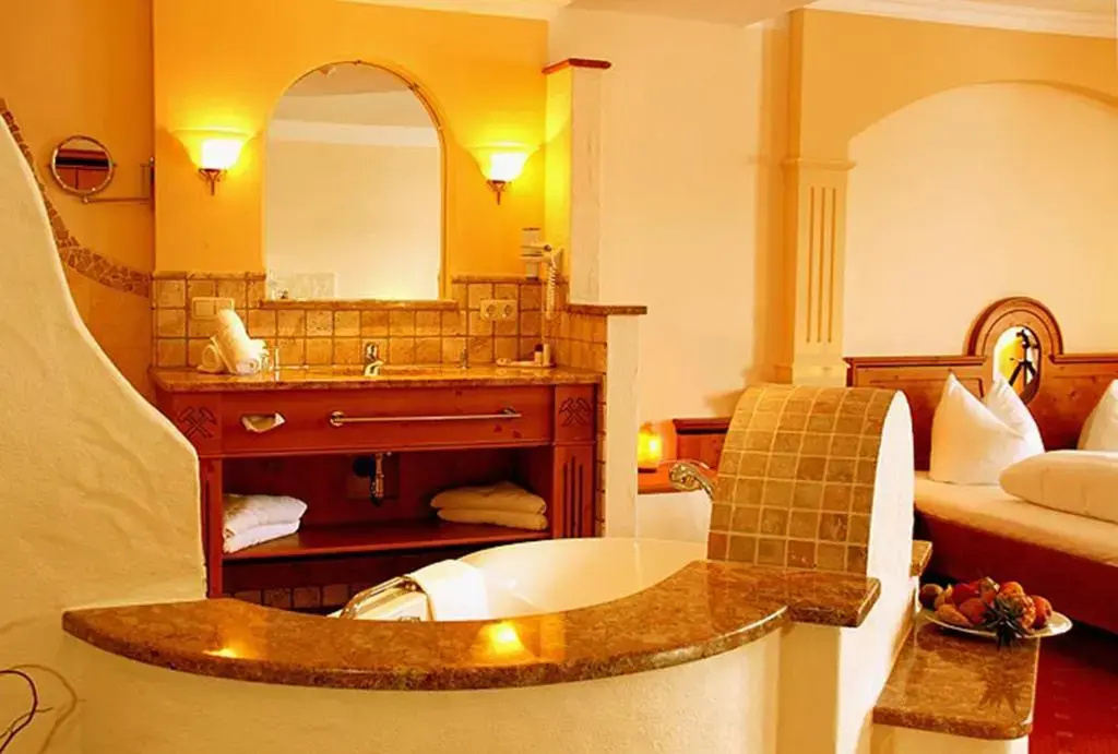 Kristall- & Vitalhotel Bergknappenhof - Chambres
