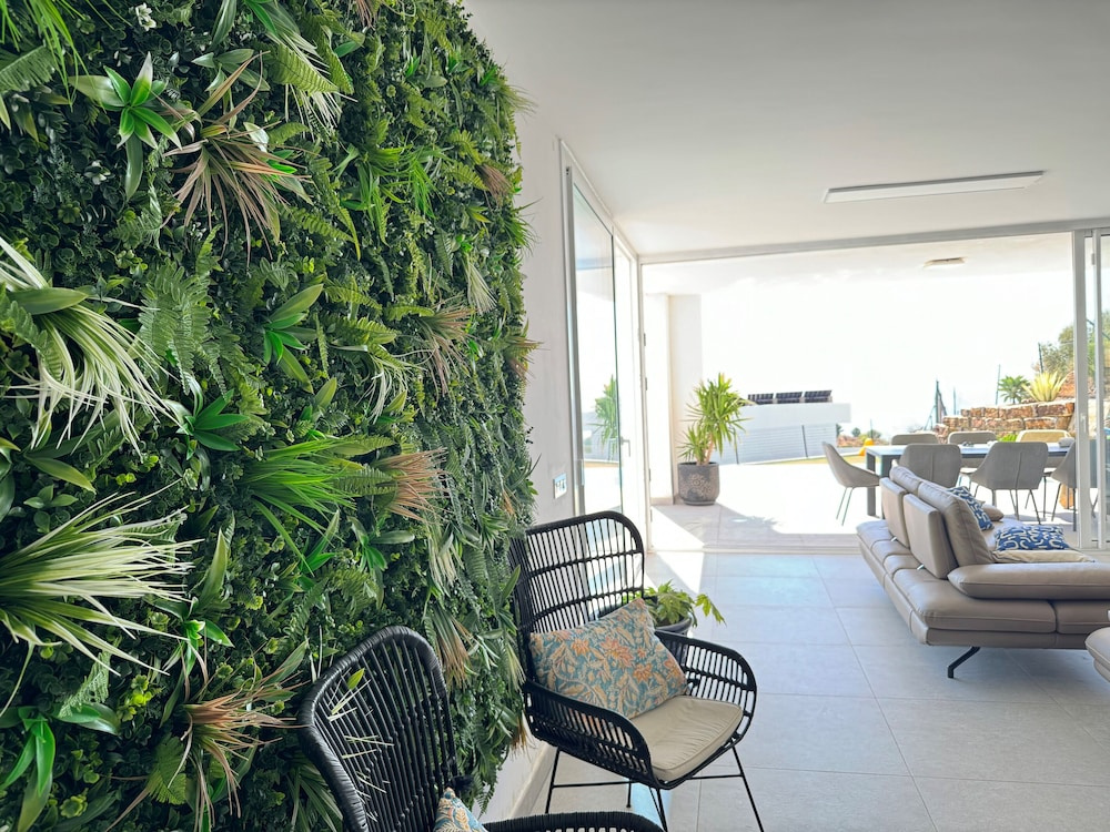 Villa BuenaVista Hills - Sea View - Pool