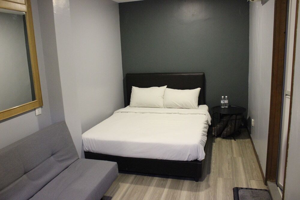 Town View Hotel
