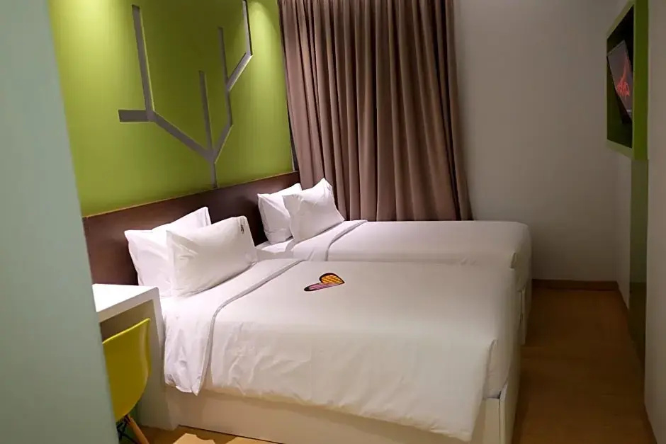 MaxOne Hotels at Pemuda - Chambres