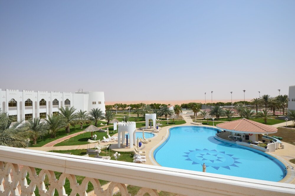 Liwa Hotel