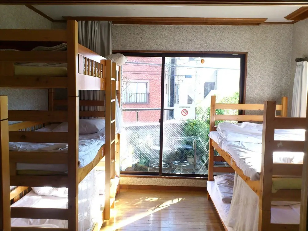 Economy room