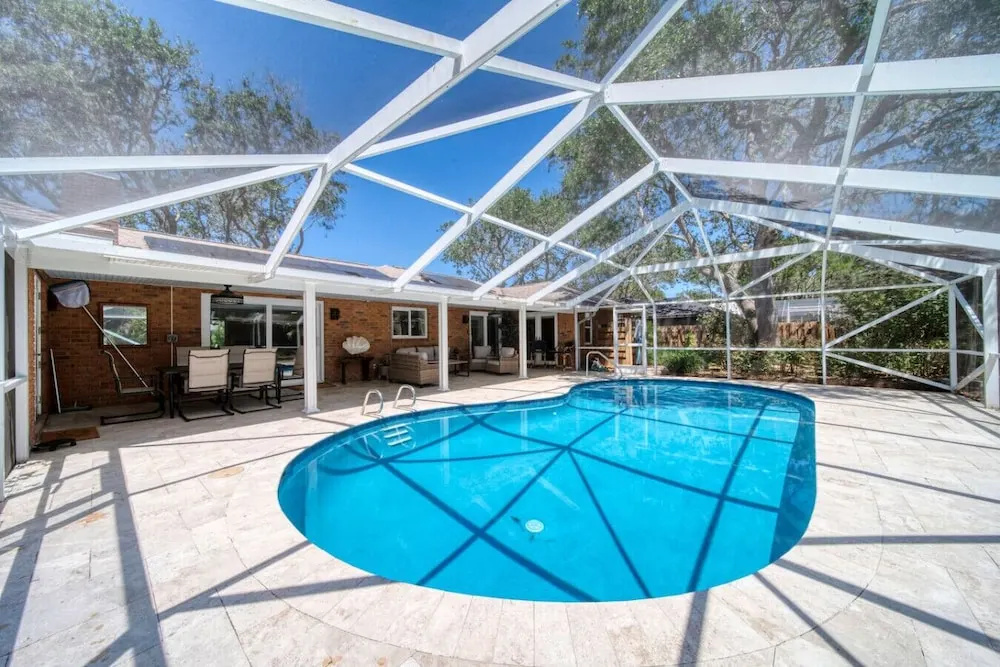 Lighthouse Retreat With A Pool