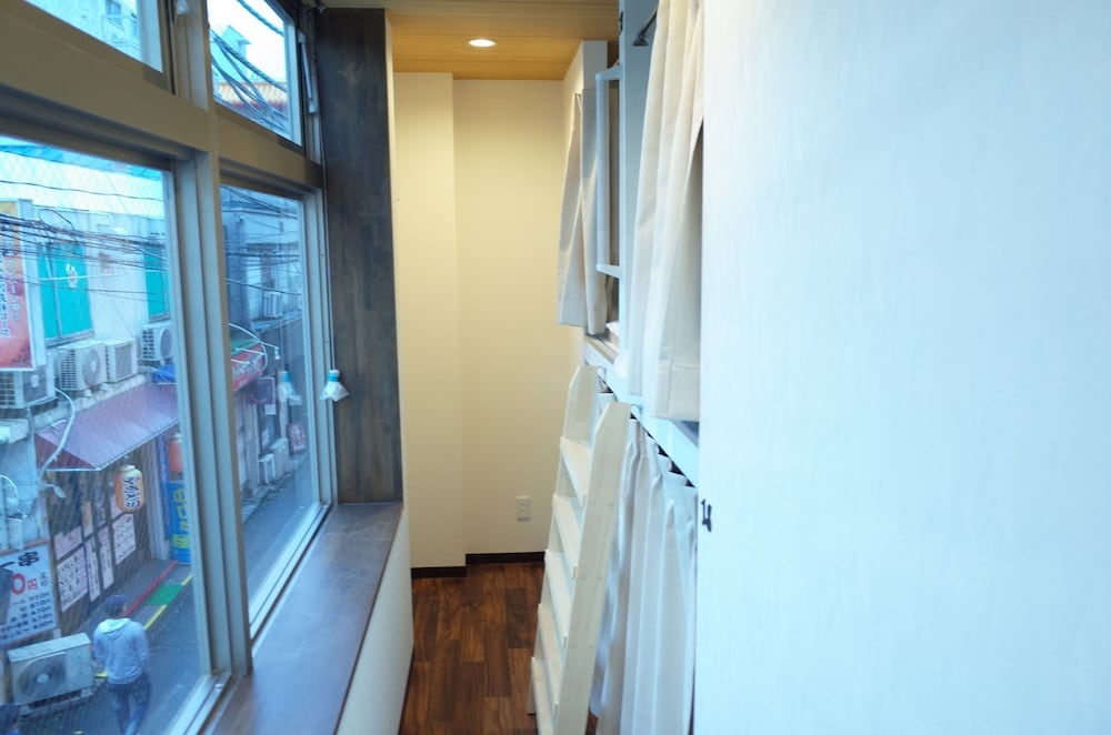 bnb+ Shinjuku Castle - Hostel 사진 12