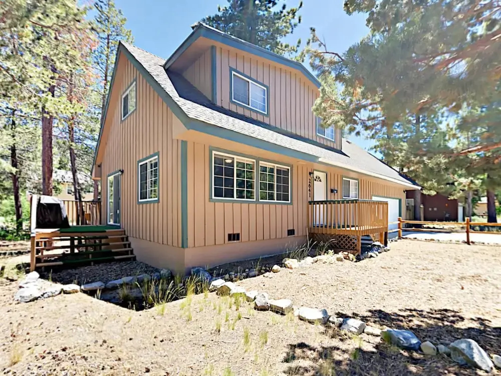 2641 Lipan Street Home 4 Bedrooms 3 Bathrooms Home