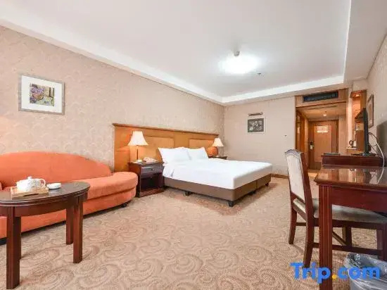 Superior Double room (full double bed)