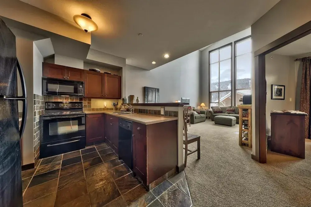 Stones Throw #56 By Bear Country - фото 4