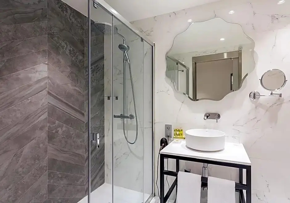 Eurostars Puerta Real Hotel - Chambres