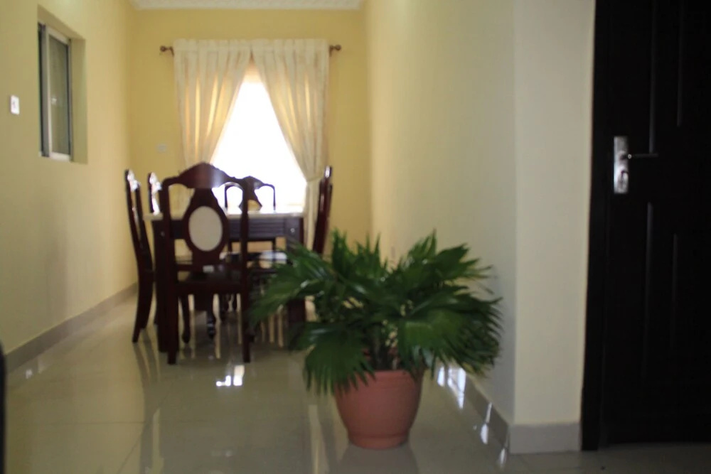 The Habitat Suites International Limited - Général