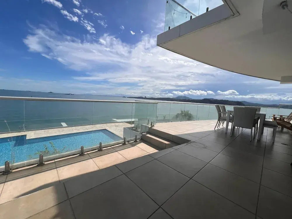 Apartment in the Causeway Amador