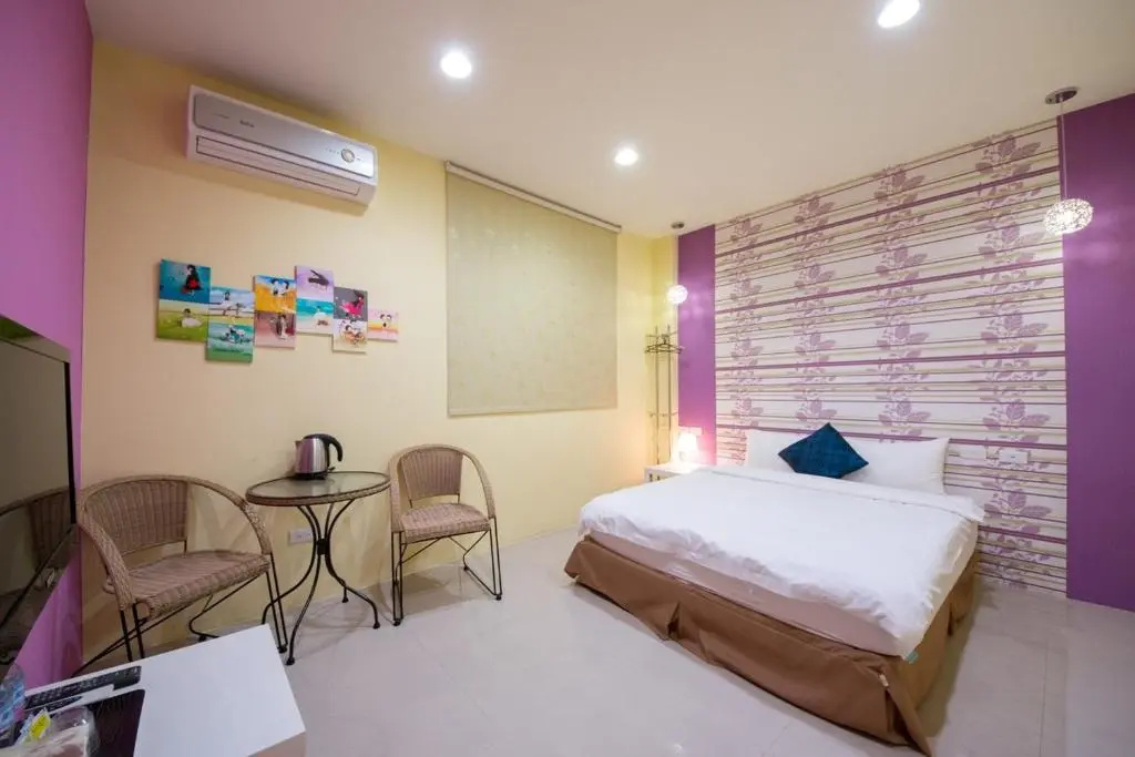 Standard Double room (full double bed)