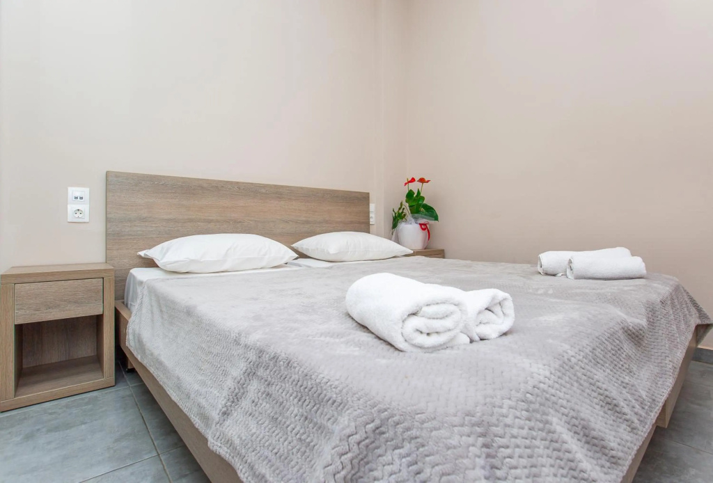 Hermes Hotel Malia — 5