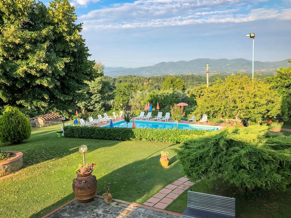 Renovated Farmhouse Near Florence