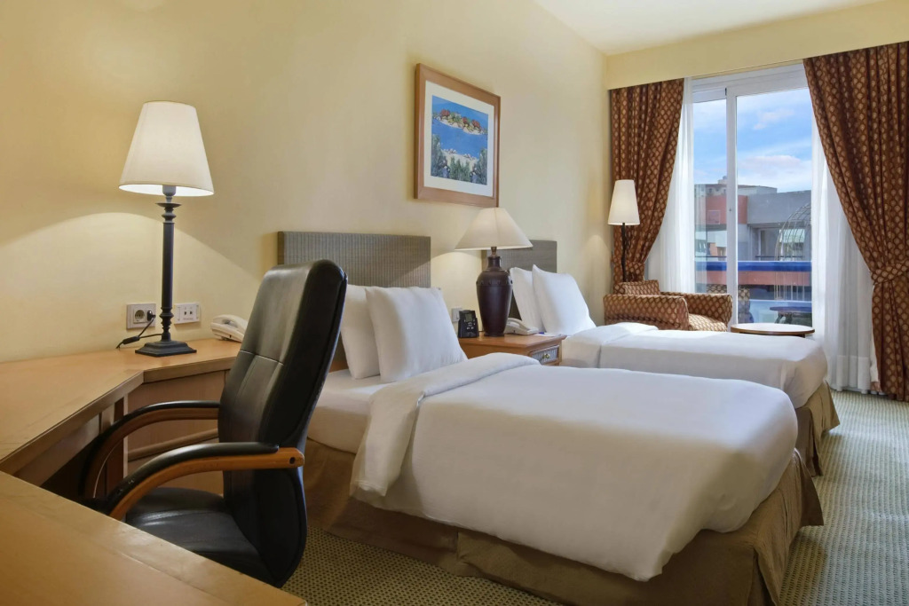 Hilton Alexandria Green Plaza — фото 4