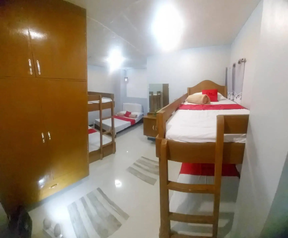RedDoorz Hostel @ Ritz Place Baguio