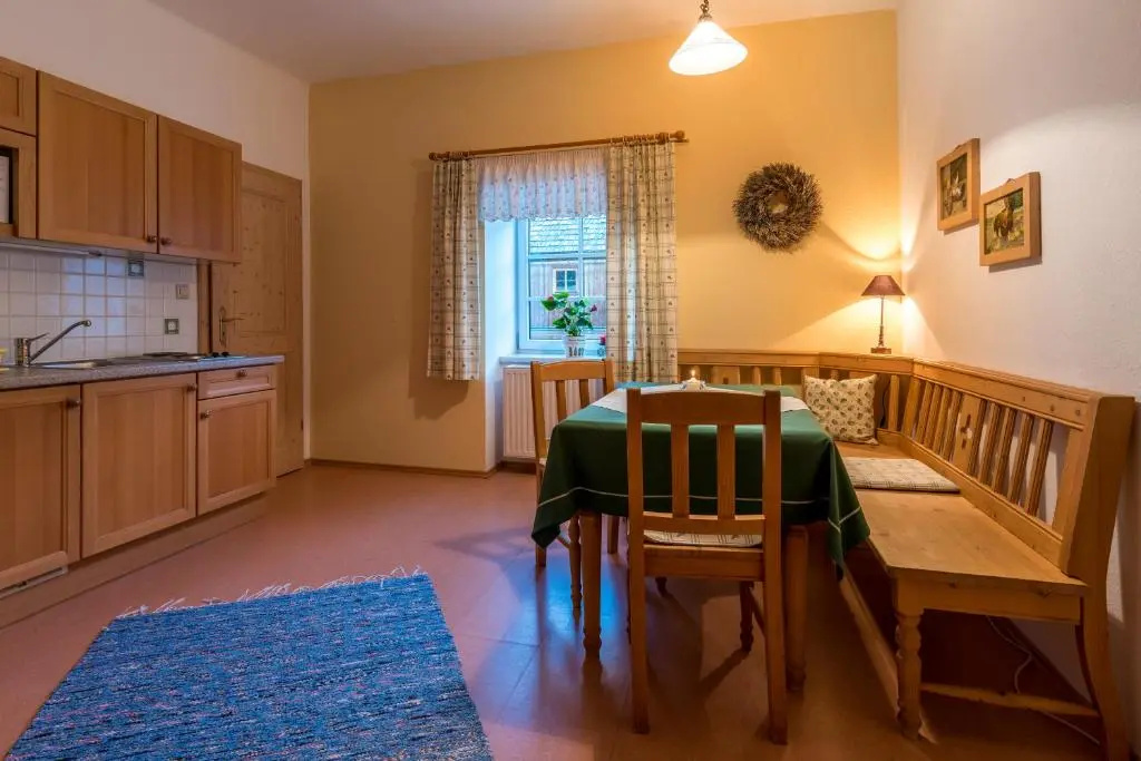 Ferienwohnungen Hotel Garni Dörflerwirt - Chambres