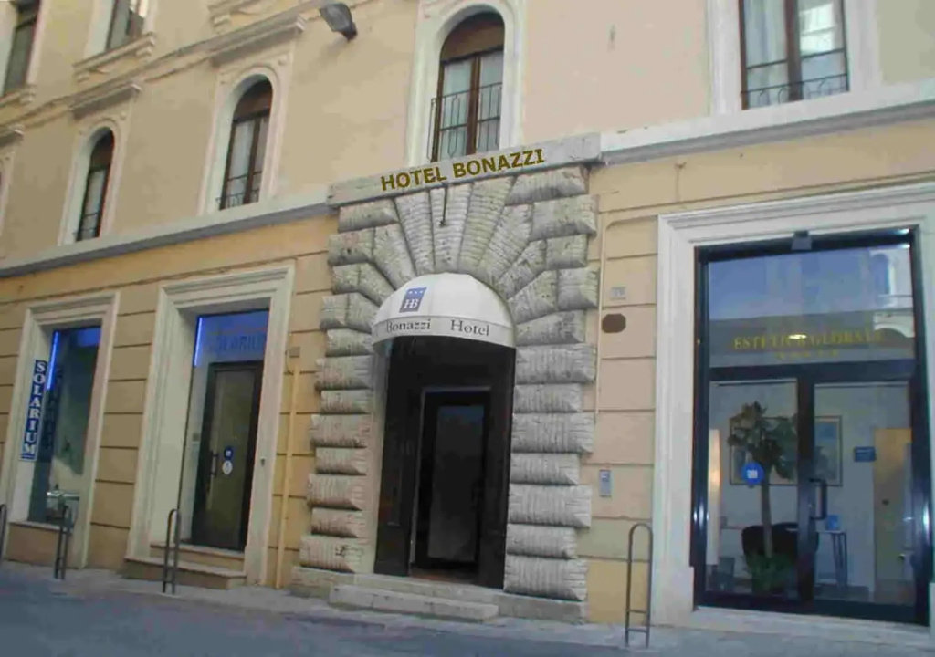 Hotel photo 30