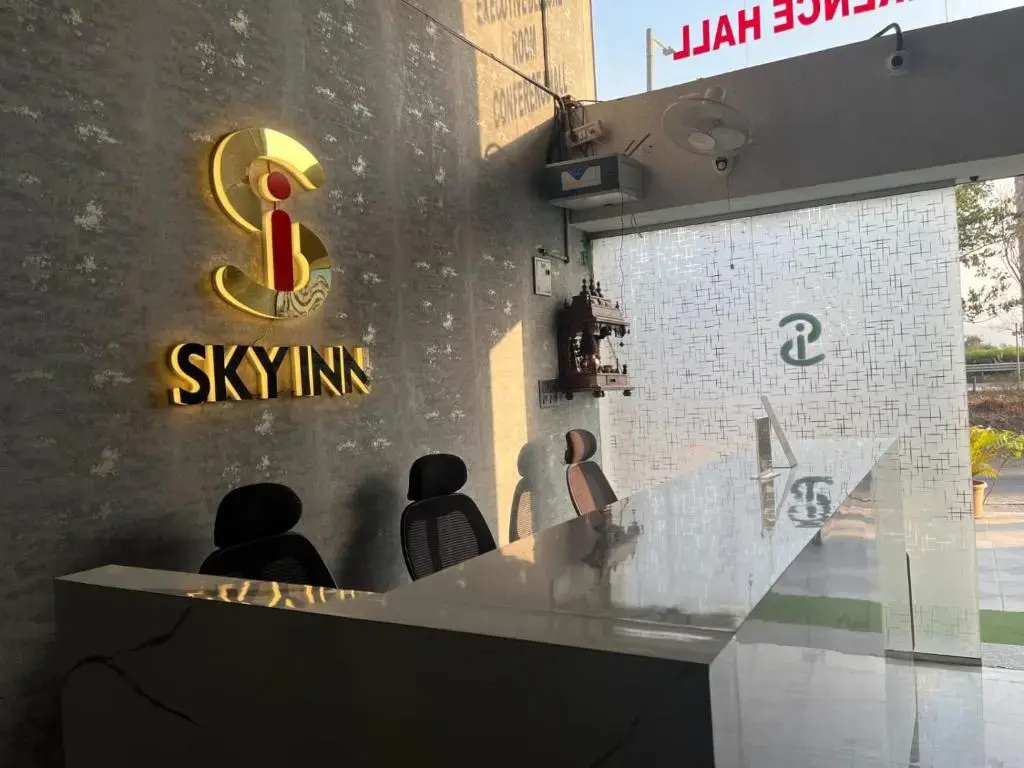 Hotel Sky Inn