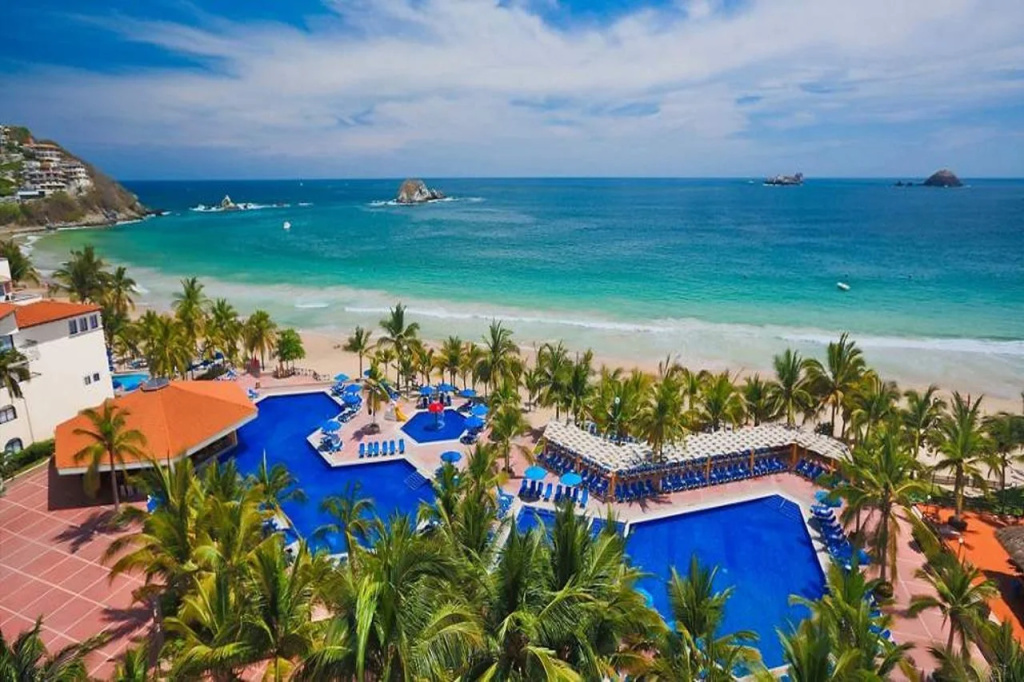 Beach & Waterfront