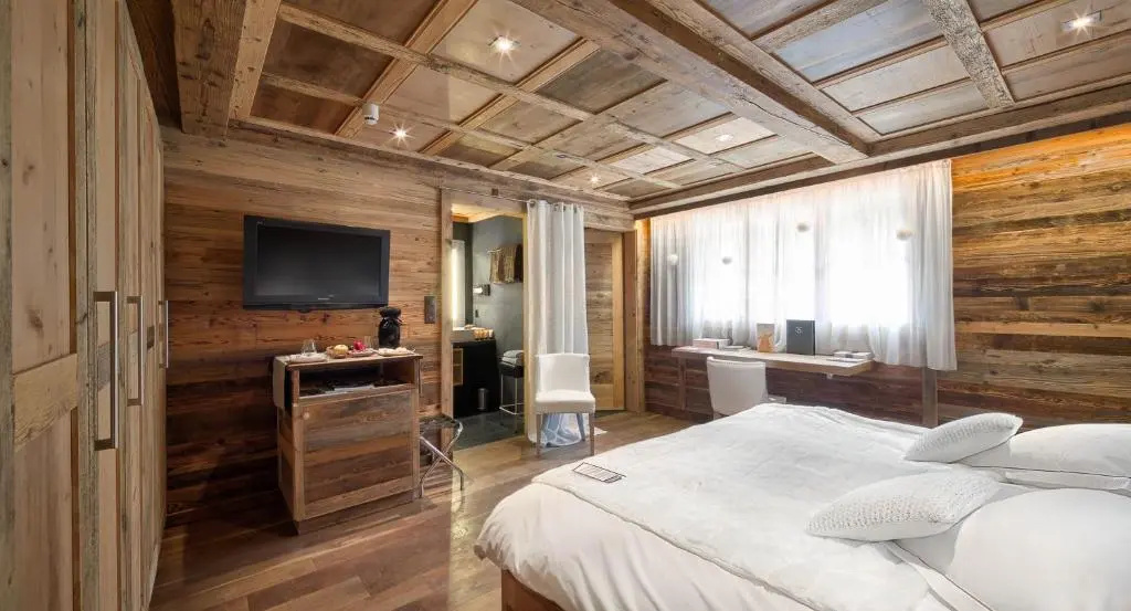 Hostellerie du Pas de L'Ours Relais et Chateaux - Chambres